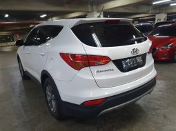 Hyundai Santa Fe 2.4 Automatic 2016 Bensin 18