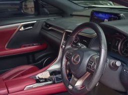 Lexus RX 300 F Sport Tahun 2019 Kondisi Mulus Terawat Istimewa 2