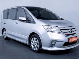 JUAL Nissan Serena 2.0 HWS AT 2014 Silver