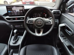 Toyota Raize 1.0T GR Sport CVT TSS (Two Tone) Abu-abu 4