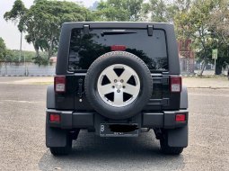 Jeep Wrangler 3.8L at 2011 Hitam 4