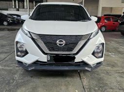 Nissan Livina EL AT ( Matic ) 2019 Putih Km 42rban Plat Genap