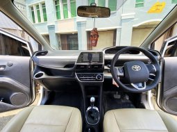 Toyota Sienta V CVT 2017 dp pake motor bs tt om 4