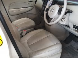 Mazda Biante 2014 5