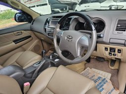 Toyota Fortuner G Luxury Matic Bensin Tahun 2012 Kondisi Mulus Terawat Istimewa 4