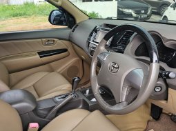 Toyota Fortuner G Luxury Matic Bensin Tahun 2012 Kondisi Mulus Terawat Istimewa 8