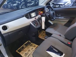 Daihatsu Sigra 1.2 R DLX AT 2022 Facelift 14