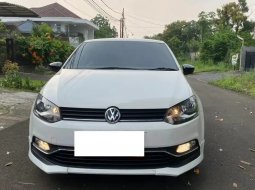 Jual mobil Volkswagen Polo 2018