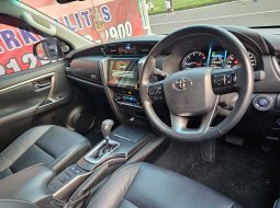 Toyota Fortuner 2.4 VRZ TRD Matic Tahun 2021 Kondisi Mulus Terawat Istimewa 6
