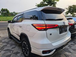 Toyota Fortuner 2.4 VRZ TRD Matic Tahun 2021 Kondisi Mulus Terawat Istimewa 14