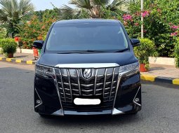 Toyota Alphard 2.5 X A/T 2018 hitam dp 116jtan cash kredit proses bisa dibantu