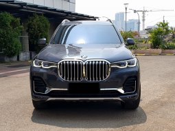 BMW X7 xDrive 4.0i Pure Excellence (G07) CKD At 2020 Grey