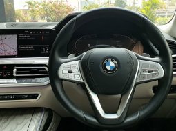 BMW X7 xDrive 4.0i Pure Excellence (G07) CKD At 2020 Grey 24