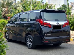 Toyota Alphard 2.5 X 2018 At Hitam 7