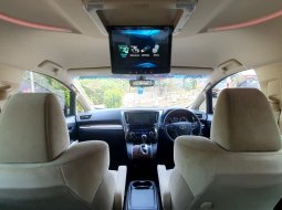 Toyota Alphard 2.5 X 2018 At Hitam 19