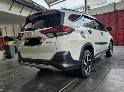 Toyota Rush S TRD AT ( Matic ) 2019 Putih Km 45rban Plat Genap 4