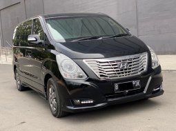 Jual Hyundai H-1 Elegance 2017 Hitam Promo November!!!