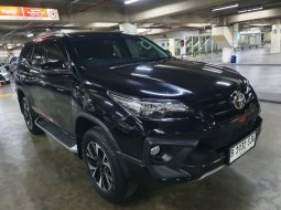 Toyota Fortuner SRZ 2.7 Automatic 2019 TRD Sportivo Low KM 20