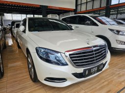 Mercedes-Benz S-Class 400 L Tahun 2015 Tangan Pertama Kondisi Istimewa Mukus Terawat 1