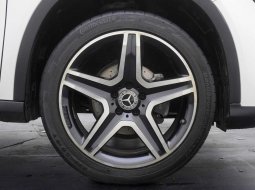 Mercedes-Benz GLA 200 AMG Line 2018 SUV 14