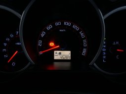 JUAL Daihatsu Terios R Adventure AT 2017 Putih 9