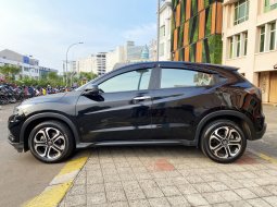 Honda HR-V 1.5 Spesical Edition 2020 e cvt se dp 0 siap tt om gan 3