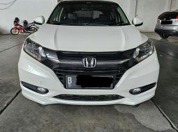Honda HRV Prestige 1.8 AT ( Matic ) 2016 Putih Km 92rban Plat Genap