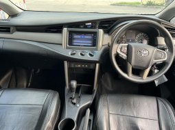 Toyota Kijang Innova G A/T Gasoline 2018 Hijau Istimewa Termurah 7