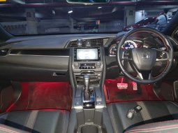 Honda Civic 1.5 Hatchback RS Automatic 2021 Turbo 2