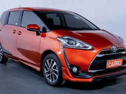 JUAL Toyota Sienta Q CVT 2017 Orange