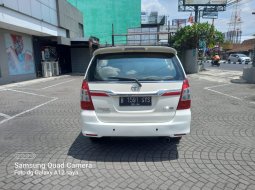 Innova G 2.5 Matic Diesel 2014 7