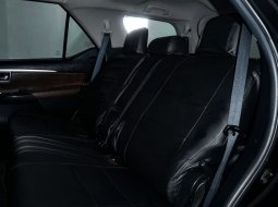 JUAL Toyota Fortuner 2.7 SRZ AT 2017 Hitam 7
