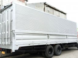 Wingbox BARU+10banbaru MURAH Mitsubishi Fuso tronton 6x2 HD wbox 2020 3
