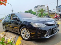 Toyota Camry 2.5 V 2017 dp ceper bs tkr tambah