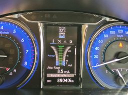 Toyota Camry 2.5 V 2017 dp 0 bs tt om gan 4