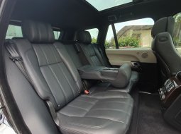 Range Rover 3.0L Vogue SWB Bensin At 2017 Hitam Metalik 24