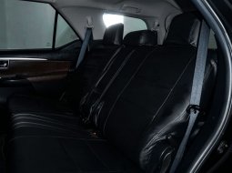 Toyota Fortuner 2.7 SRZ AT 2017  - Beli Mobil Bekas Berkualitas 2