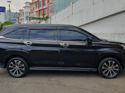 Toyota Avanza Veloz 1.5 Q CVT At Non Tss Camera360 Facelift 2021 Hitam 3