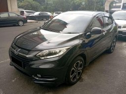 TDP (3JT) Honda HR-V E PRESTIGE 1.8 4X2 AT 2015 Abu-abu 