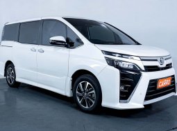 Toyota Voxy 2.0 A/T 2019  - Beli Mobil Bekas Berkualitas