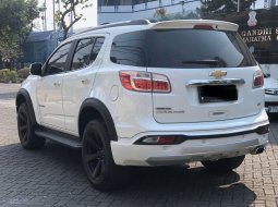 Chevrolet Trailblazer LTZ 2018 Putih 6