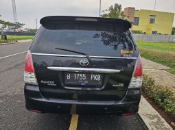 Toyota Kijang Innova 2.0 V Matic Tahun 2011 Kondisi Mulus Terawat Istimewa 12