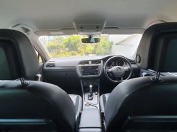 Volkswagen Tiguan 1.4L TSI 5seater CBU At 2017 Putih 19