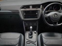 Volkswagen Tiguan 1.4L TSI 5seater CBU At 2017 Putih 20