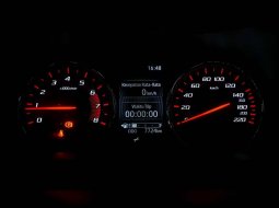 Daihatsu Xenia 1.3 R MT 2022  - Beli Mobil Bekas Berkualitas 2
