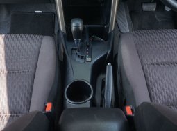 Toyota Kijang Innova G 2.4 Matic 2021 - B2700POA 6