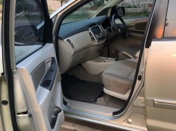 Toyota Kijang Innova 2.0 G Matic 2013 - Mobil Bekas Bergaransi - B1077ET 4