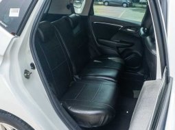 Jazz S Matic 2018 - Mobil Hatchback Harga Terjangkau - Pajak Panjang Setahun - B2863PFN 3