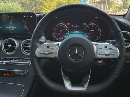Mercedes-Benz GLC 200 AMG Line 2022 putih km6ribuan cash kredit proses bisa dibantu 9