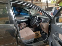 TDP (6JT) Daihatsu Xenia R 1.3 MT 2018 Hitam  5